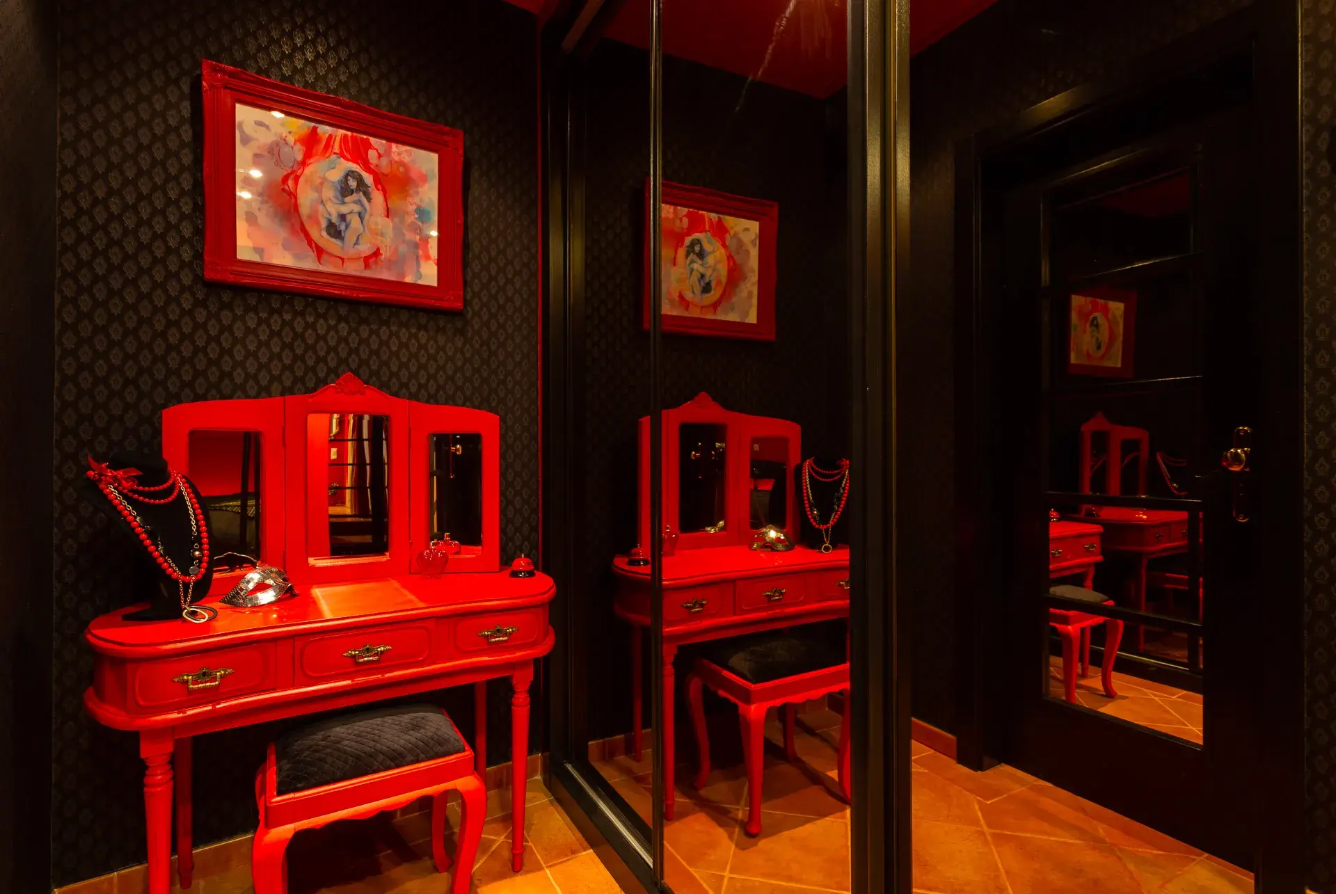 Venus of Lisbon - Mirror Room - photo-03
